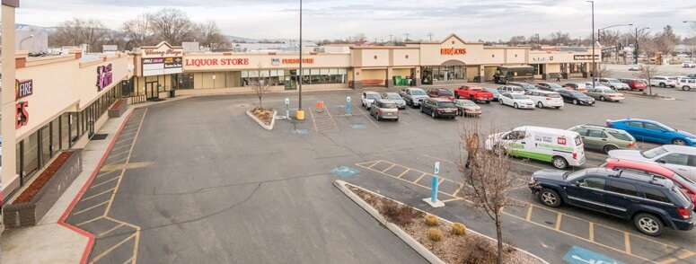 Retail shopping center in Meridian, Idaho