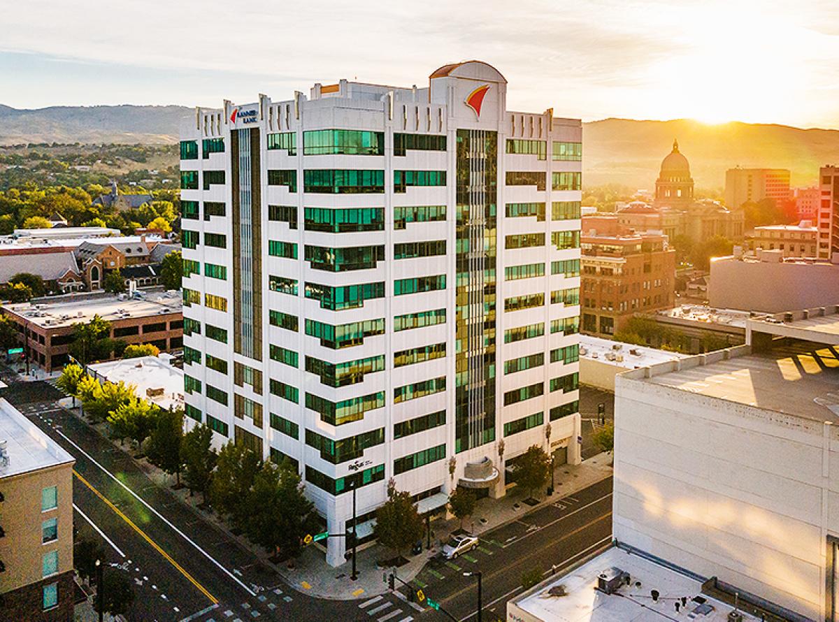 Photo of the Banner Bank Building | Located at 950 W. Bannock Street in Boise, Idaho