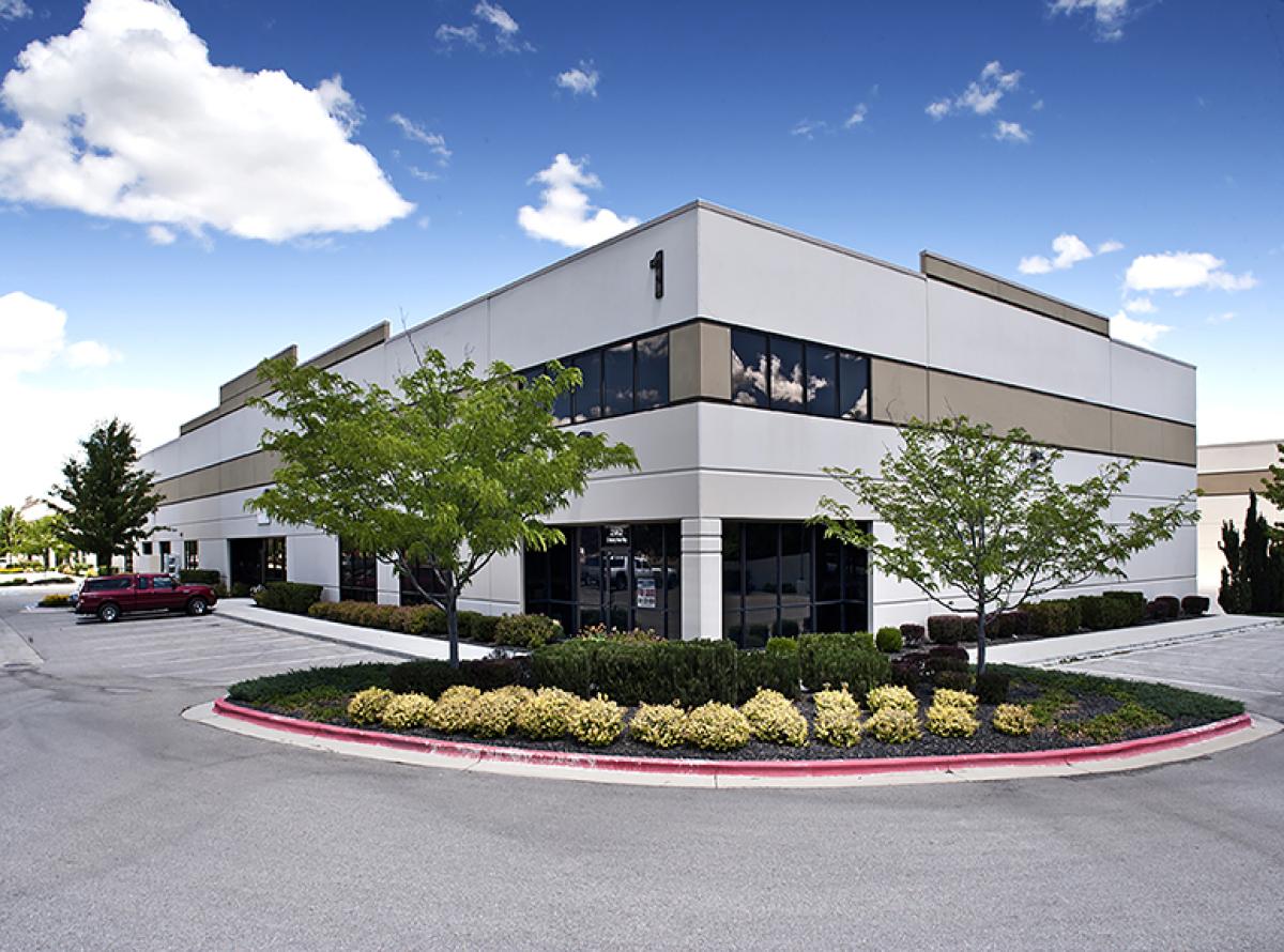 Victory Building II Renews Lease