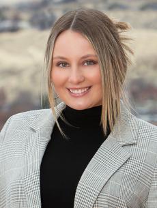 Isabela Green Marketing Assistant TOK Commercial